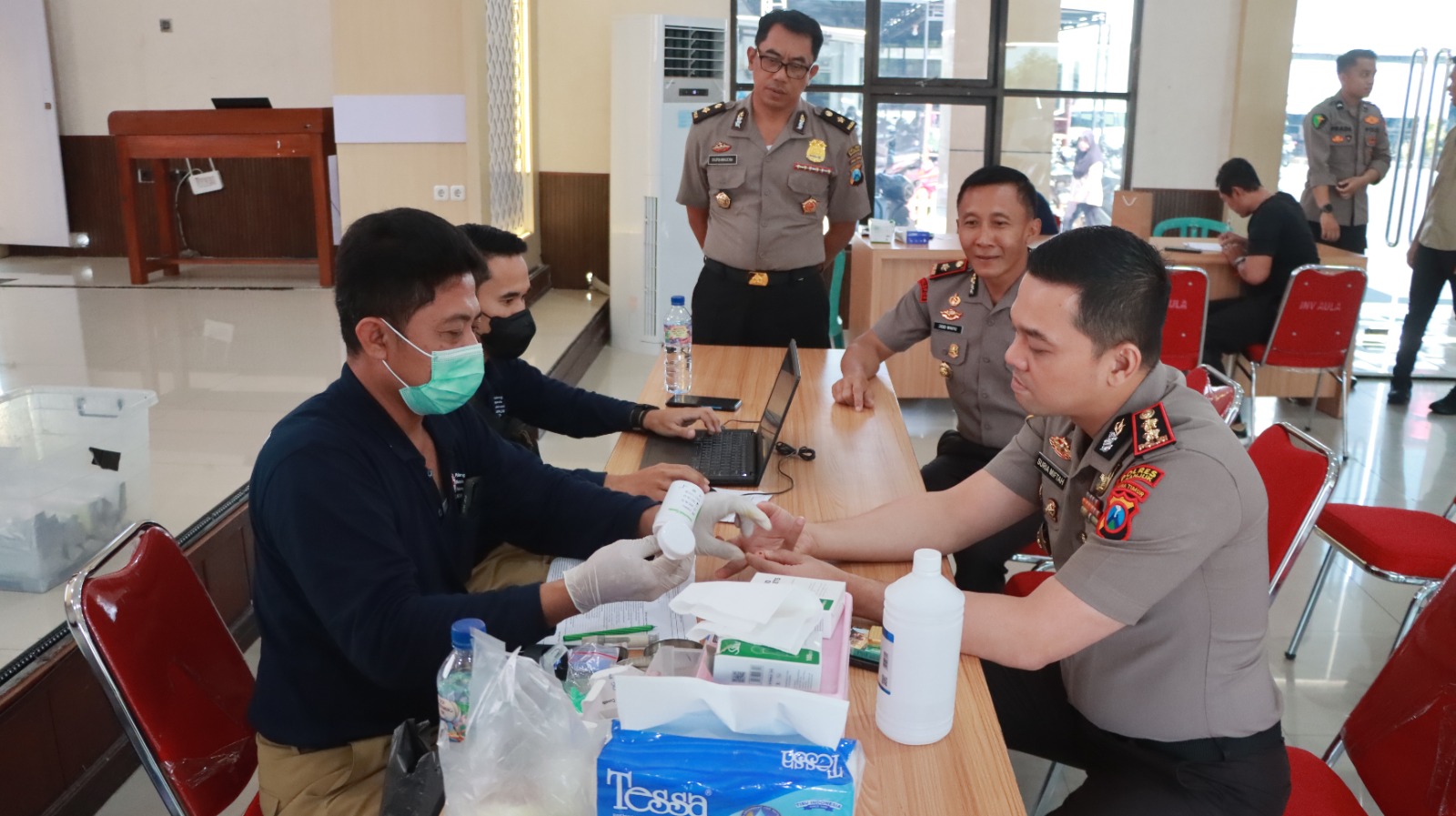 Sambut Hari Bhayangkara ke-80, Polres Nganjuk dan PMI Gelar Donor Darah, 150 Kantong Darah Terkumpul