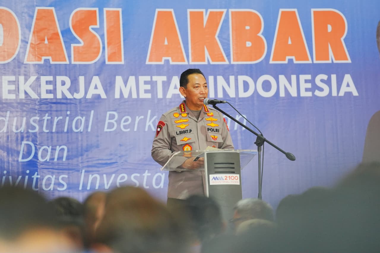 Kapolri ke Pengusaha: Jadikan Buruh Aset, Mitra, dan Keluarga Perusahaan
